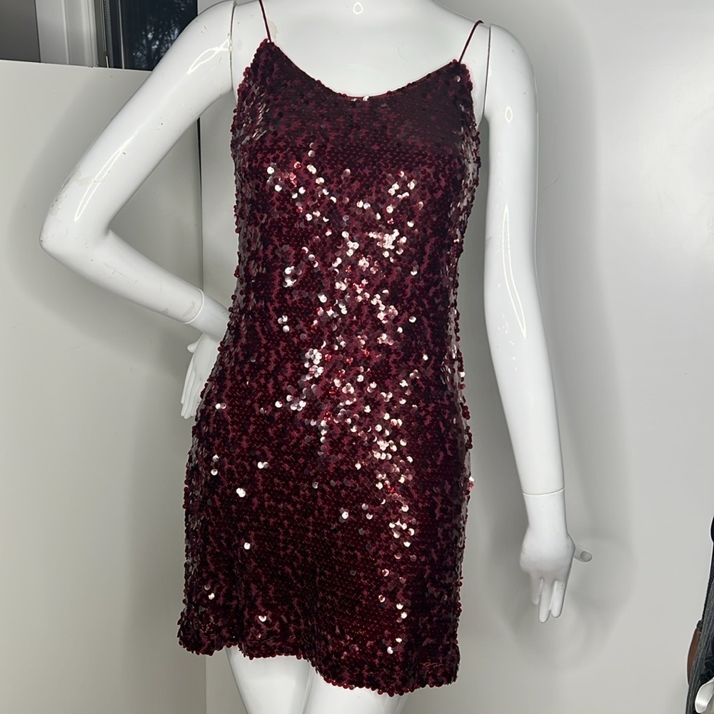 Wayf Sz XS Beaded Burgundy Spagh Strap Mini Dress